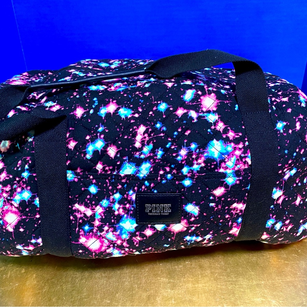 Victoria's Secret Pink NWOT Galaxy Cosmic Retired Pattern Quilted Duffle Bag